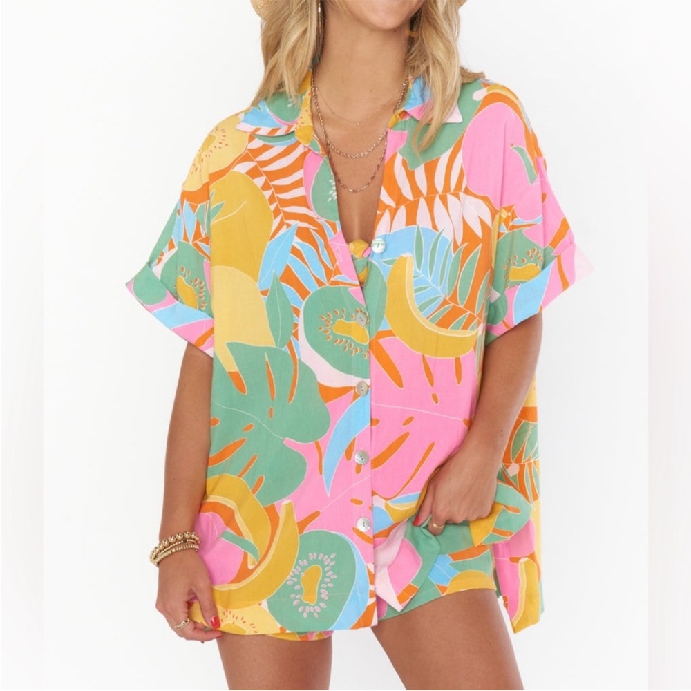 NWT Show Me Your Mumu 'Parker' Tropical Fruit Button Down Shirt. Size Large.